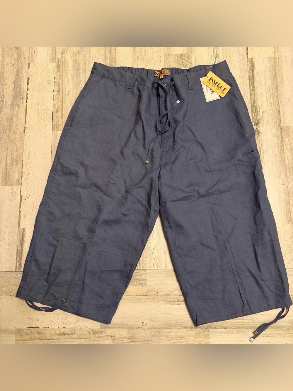 NWT. 4XL. Inserch.  Blue linen shorts